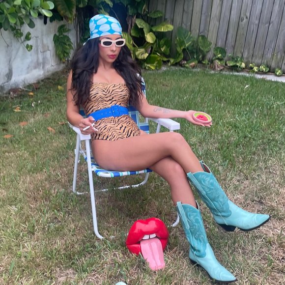 VIX paula hermanny suri tiger print swimsuit animal print bathing suit size m - Picture 6 of 16